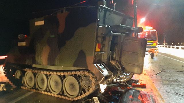 突發！美軍裝甲車與韓國私家車相撞：4名平民死亡（圖）(圖3)